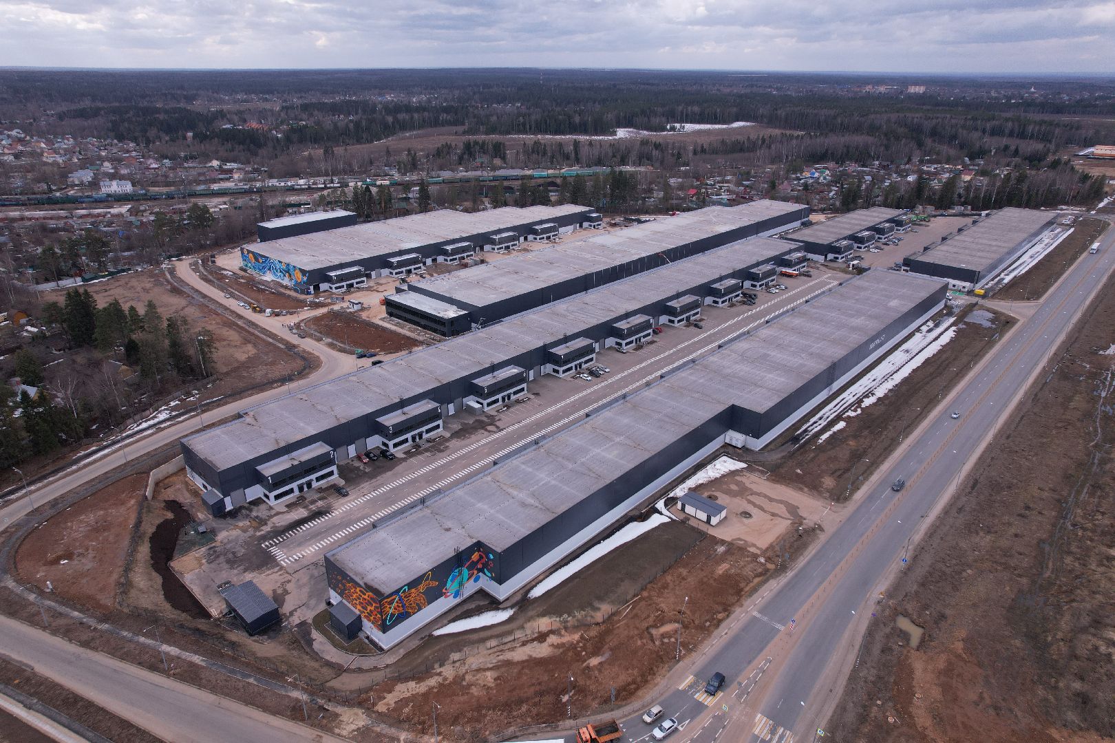 видео с коптера, бизнес, склад,