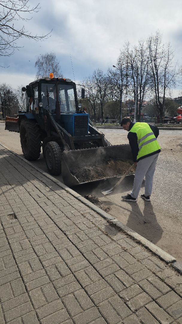 уборка города, уборка дорог, коммунальная служба, коммунальная техника, руза, рузский городской округ, ремонт дорог,