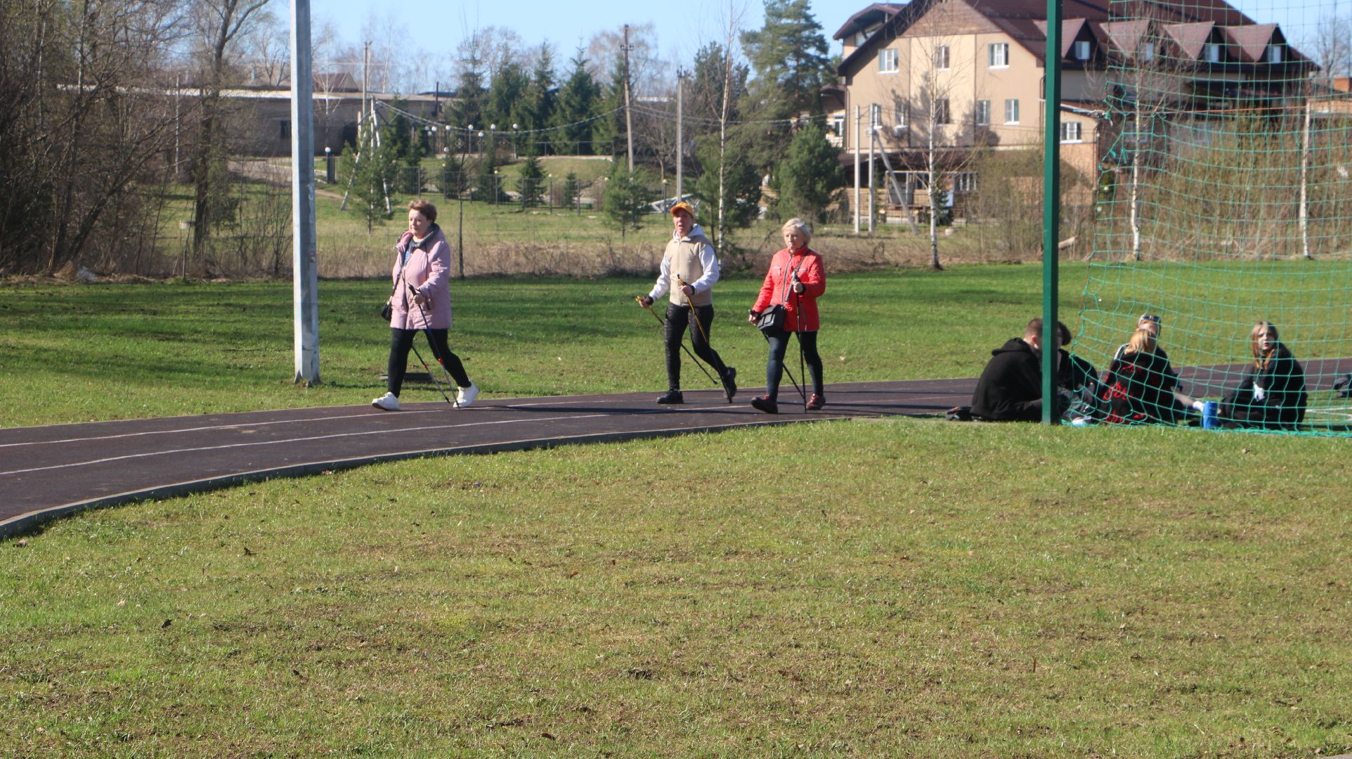 лотошино, лотошинский парк, лотошинский стадион, активное долголетие, паркиподмосковья,