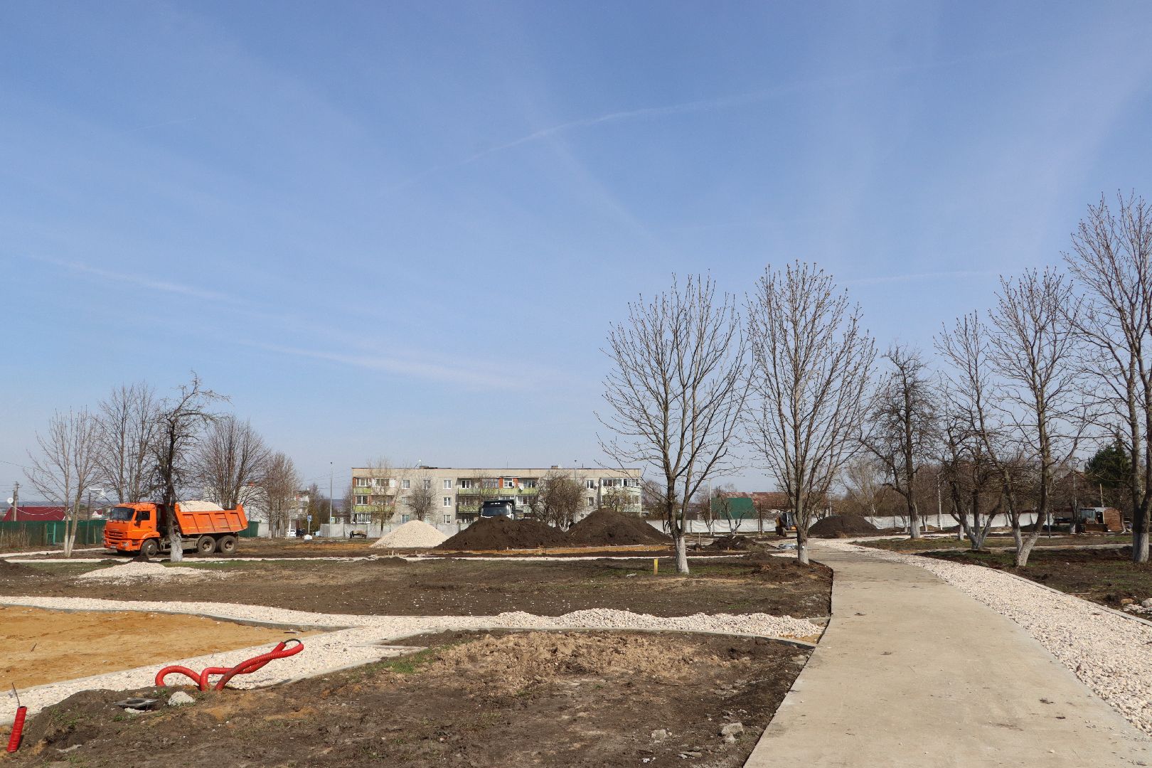 нацпроект, жилье и городская среда, проект президента, яблоневый сад, сад БТЗ, Успенский, Серебряные Пруды, фонтан,