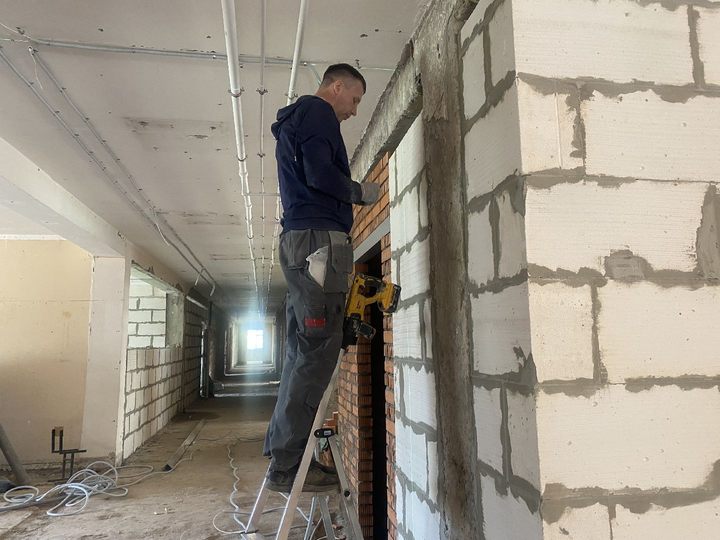 Власиха, школа Попова, капитальный ремонт школы, поповка во власихе, точка роста, ремонт школы Попова,