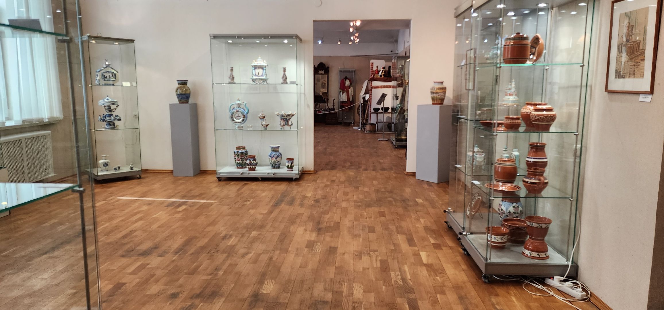 раменское, культура, выставка гжельского искусства в раменском музее,