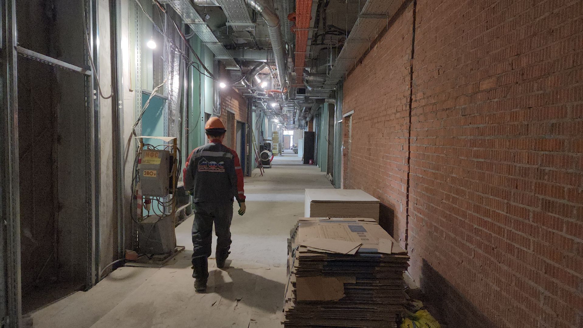 строительство поликлиники,мониторинг работ,