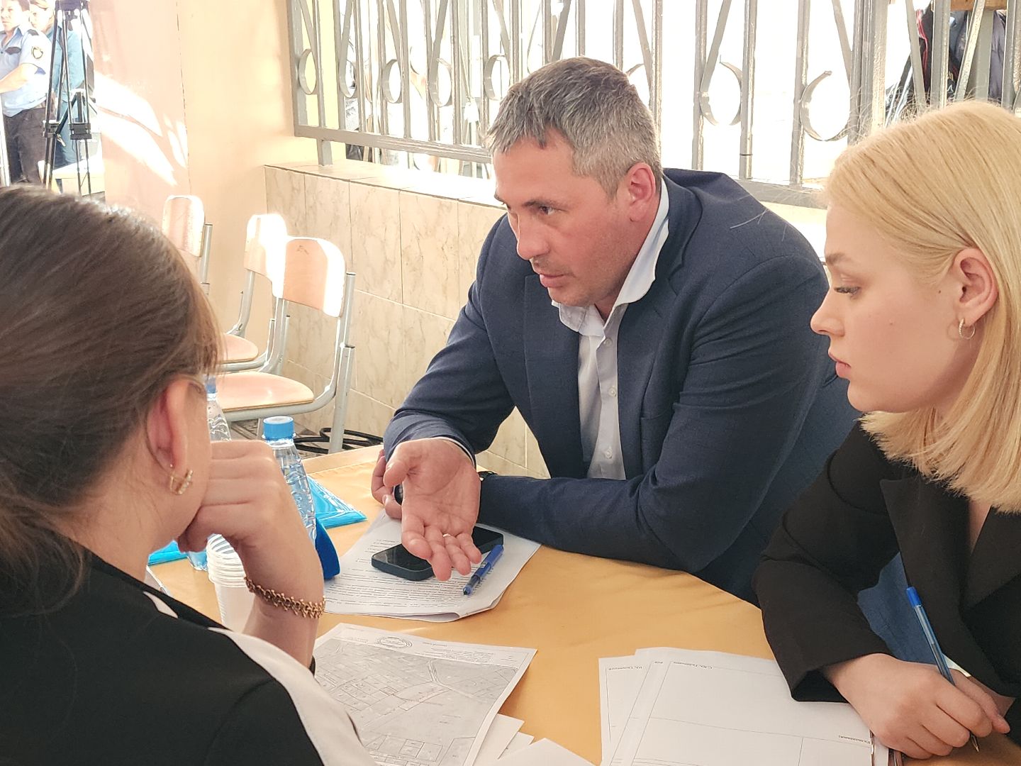 Выездная администрация, Безопасность,