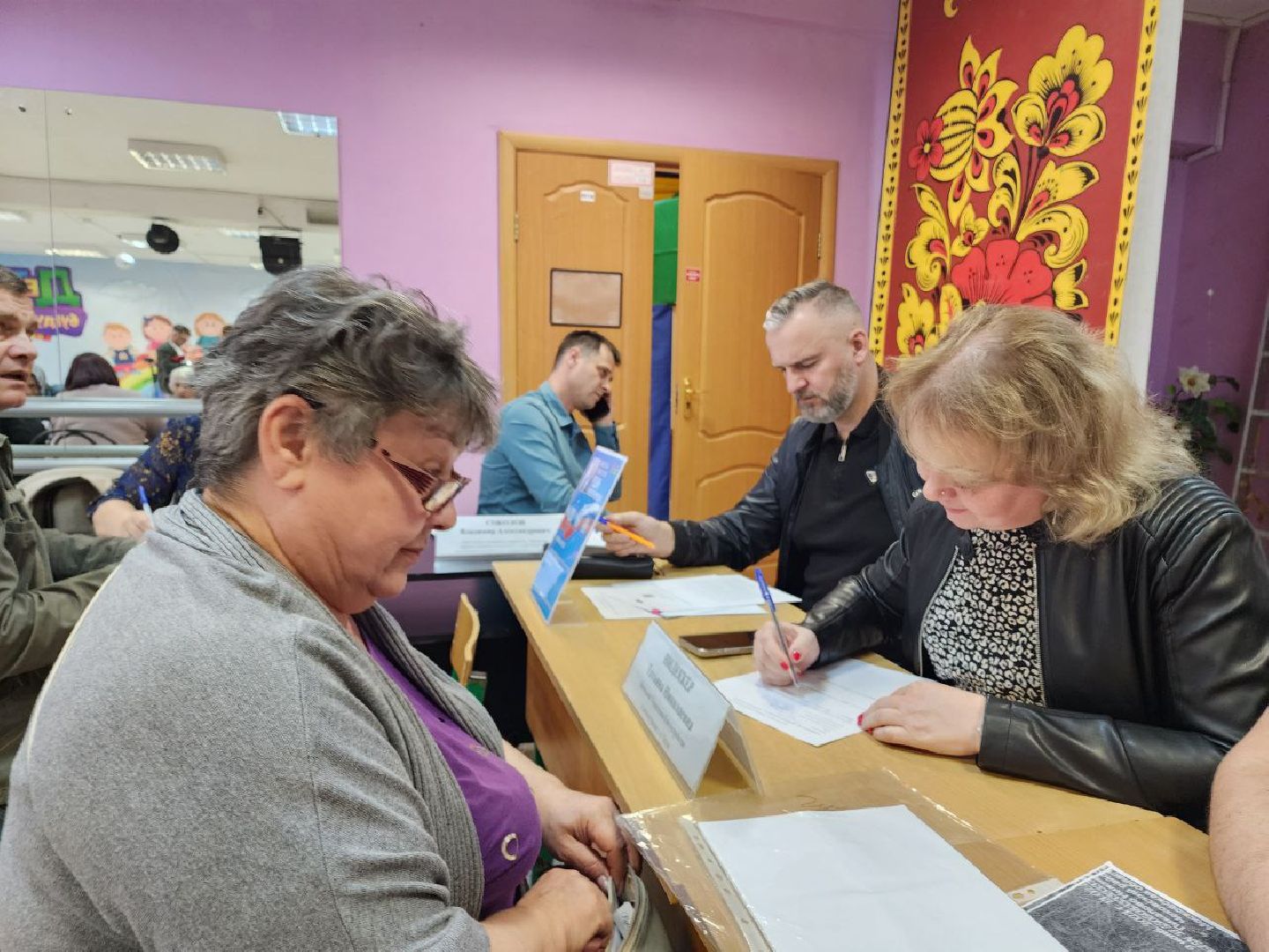 чехов, выездная администрация, жители, обращение жителей, ремонт дороги, деревня,