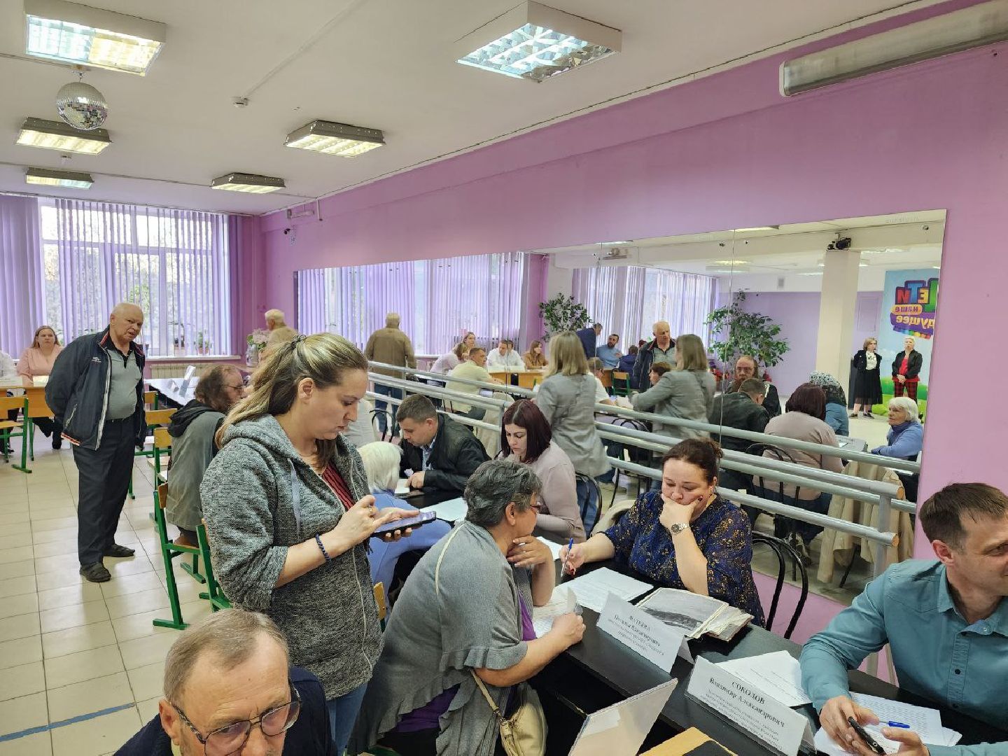 чехов, выездная администрация, жители, обращение жителей, ремонт дороги, деревня,