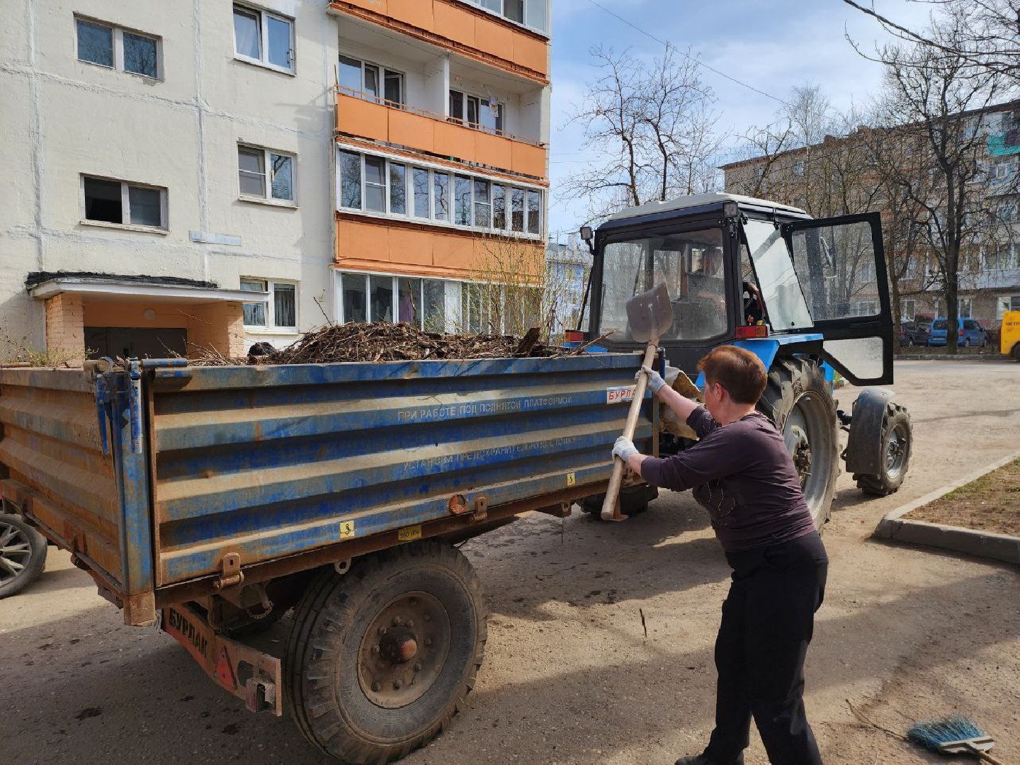 можайск, можайский городской округ, подмосковье, месяц чистоты и благоустройства, уборка дворов после зимы, жкх, благоустройство,