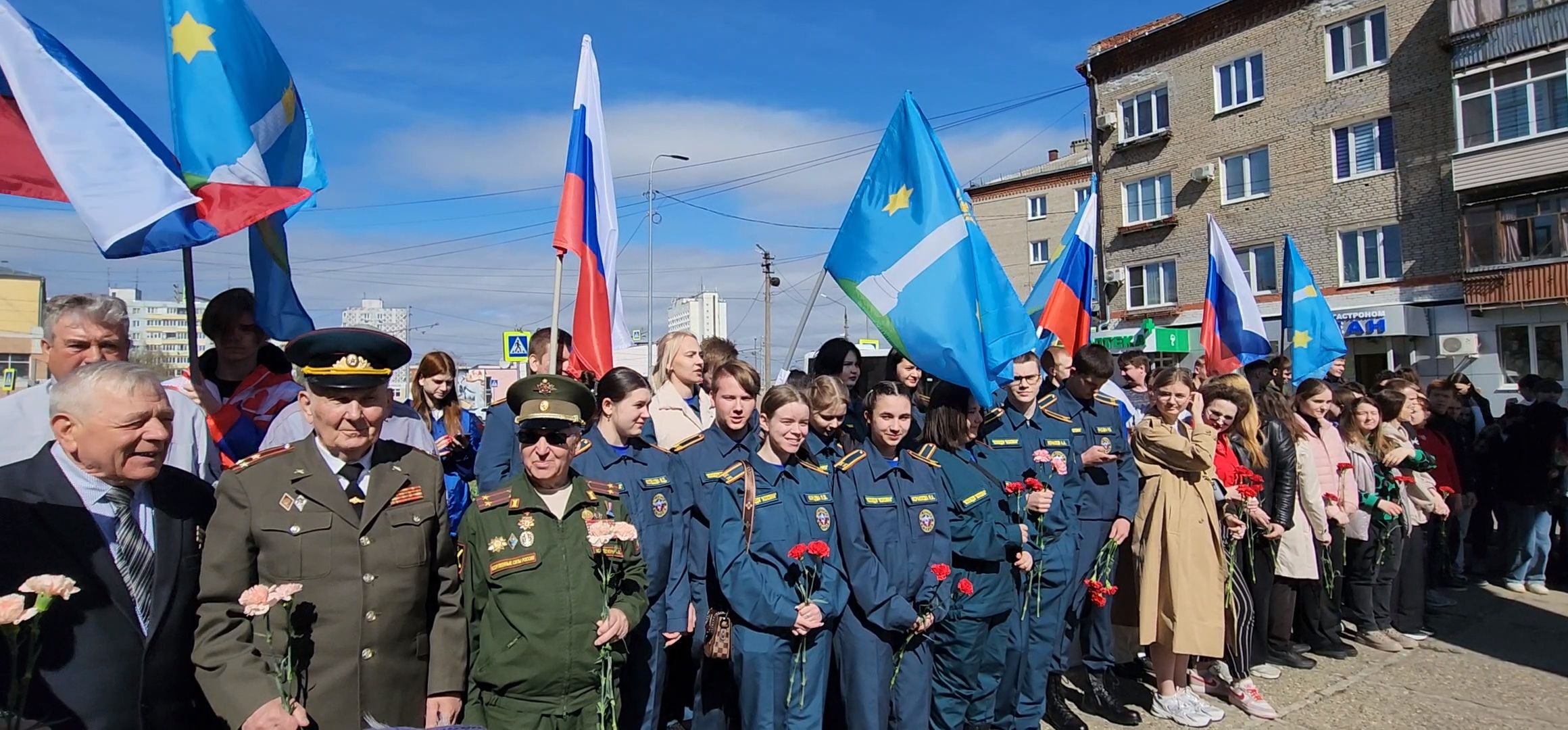 Коломна, день космонавтики, митинг,