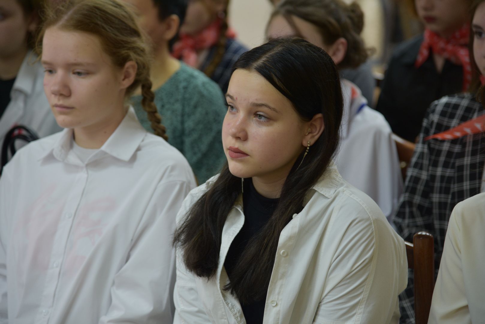 лотошино, лотошинская библиотека, паспорт гражданина рф, вручение паспортов, движение первых, день космонавтики,