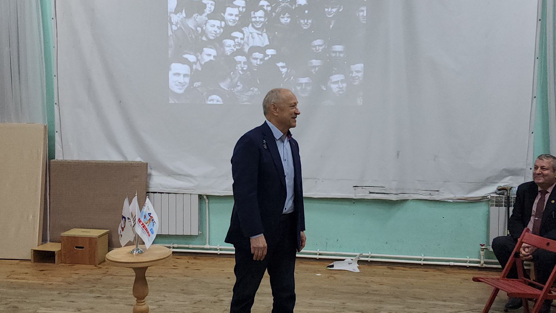 день космонавтики, 12 апреля, пантелеимоновский храм, Дмитрий Денисов, Буран, Игорь Волк, Валерий Ваньшин, Анатолий Левченко,Заслуженный летчик-испытатель РФ,