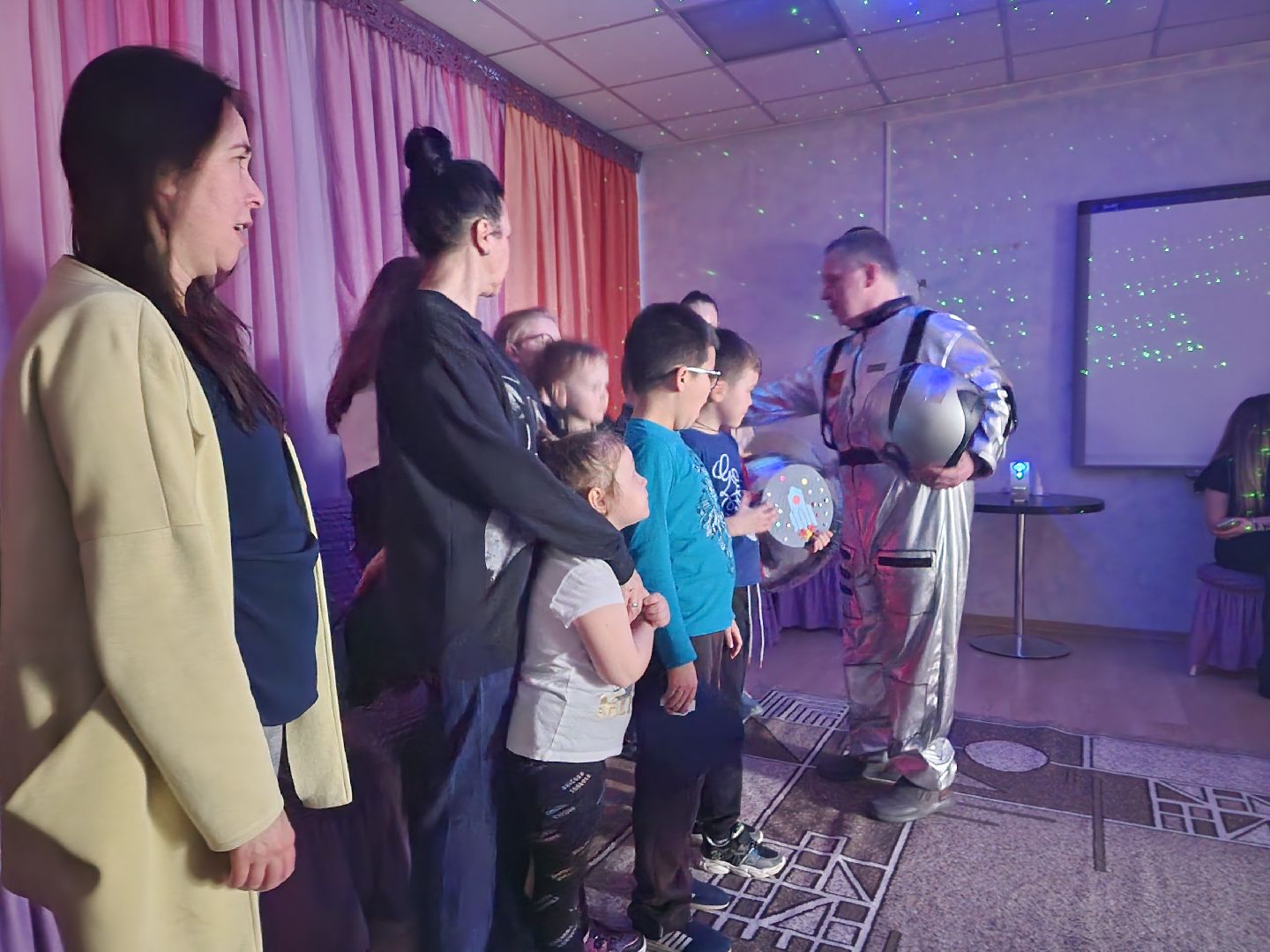 ивантеевка, дети, день космонавтики, реабилитация, инвалиды, дети с особенностями развития,