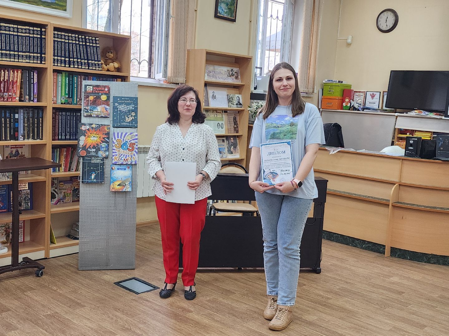 конкурс рисунков, день космонавтики,