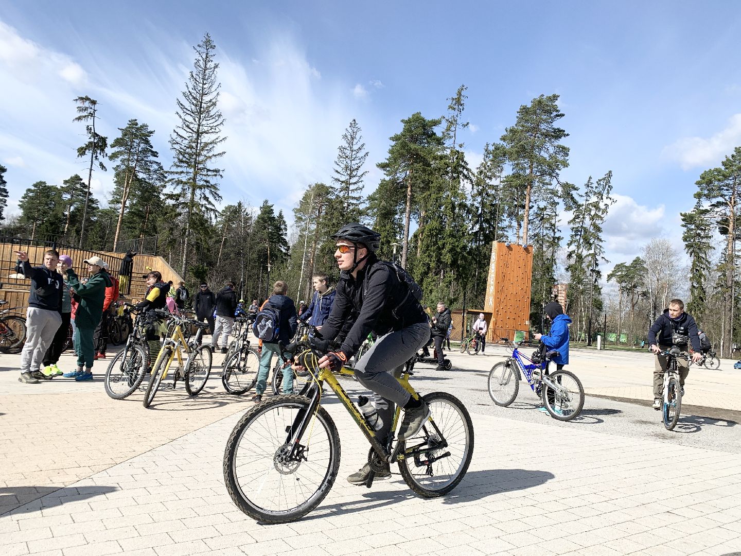 Балашиха, Подмосковье, Велопробег, велосипедисты, пестовский парк,