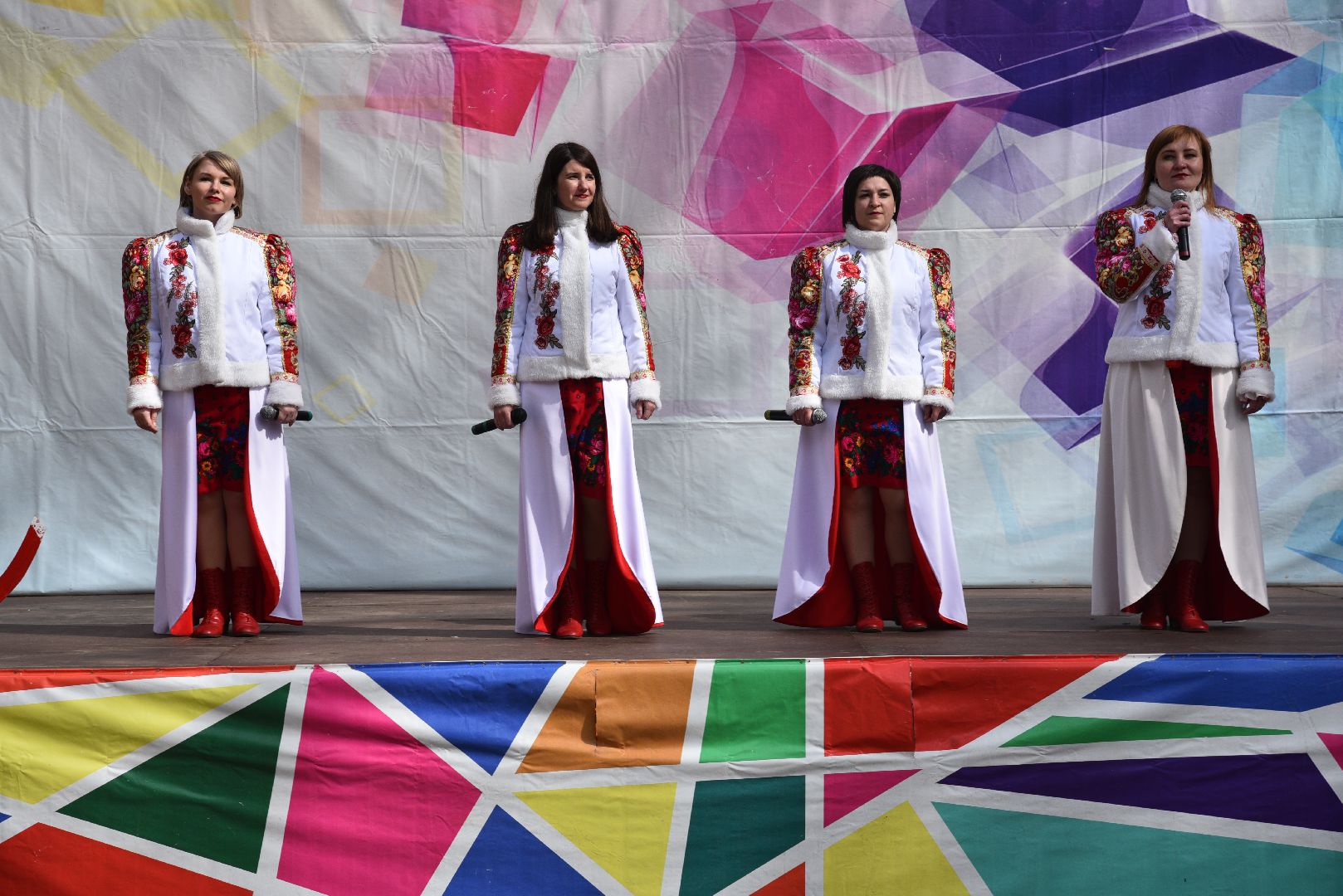 лотошино, лотошинский парк, лотошник, концерт,