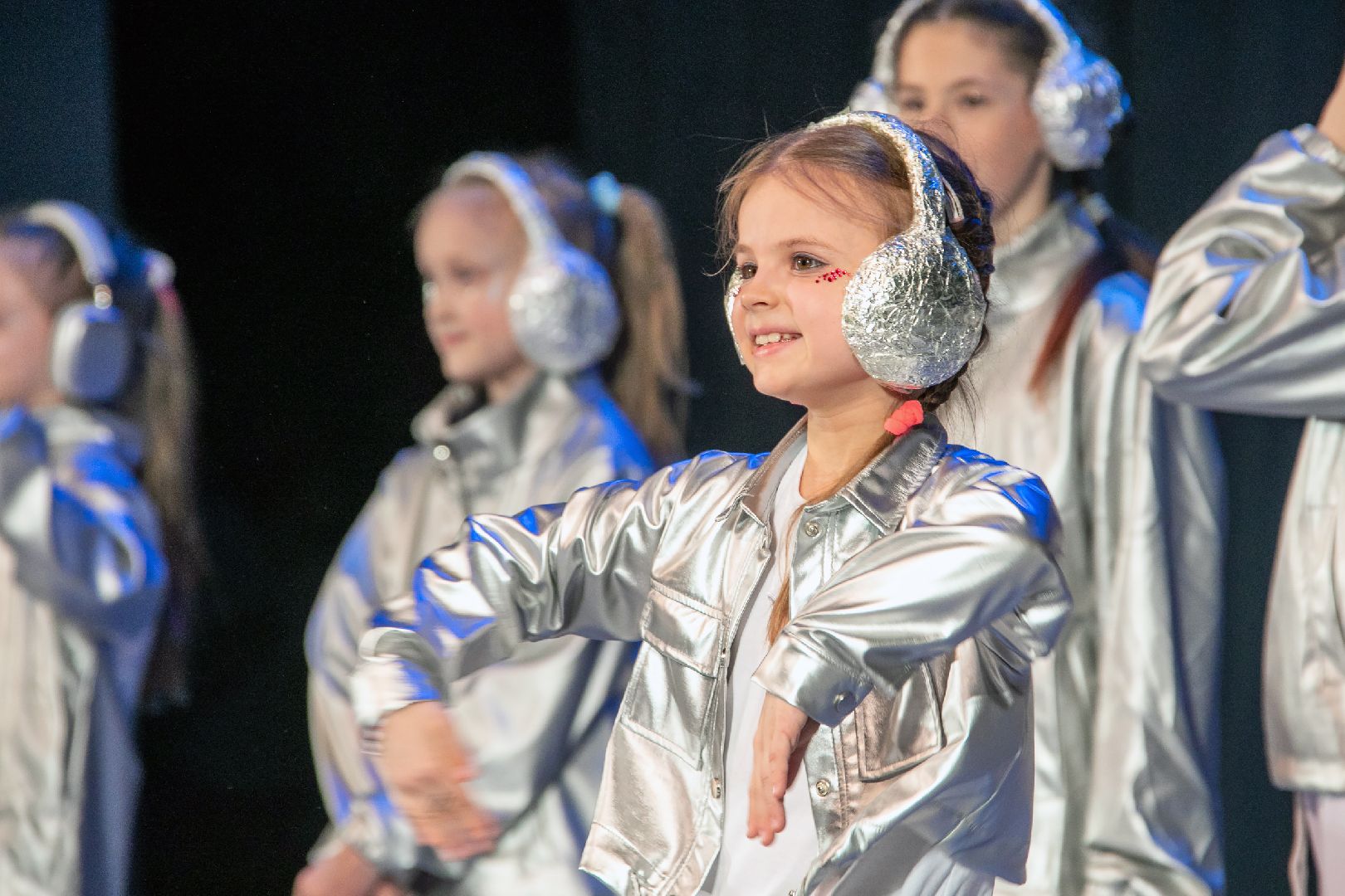 красногорск, про-движение, танцы, день космонавтики, дк подмосковье, шоу, школа современного танца,