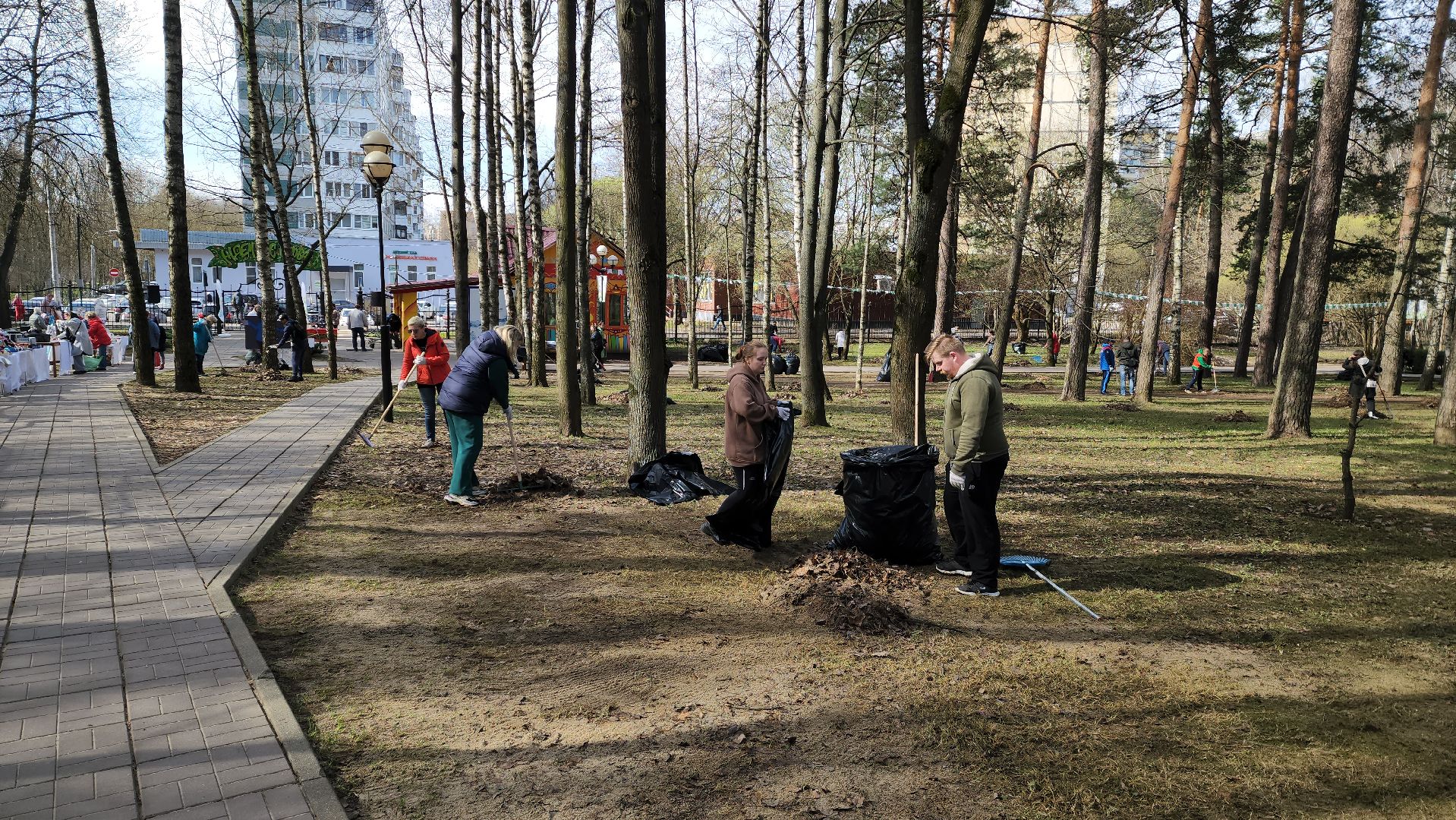 красногорск, детский городок сказочный, парки красногорска, эко-день, субботник,