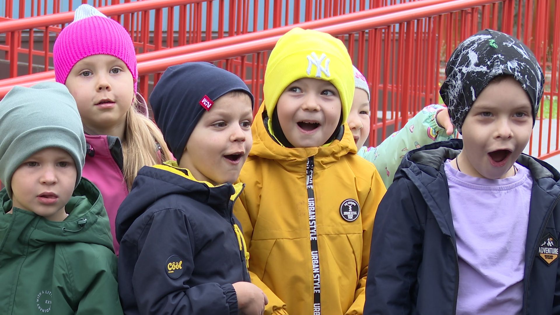 Реутов, детский, сад, МЧС, пожарная техника, люстра, пожарный рукав, вода,