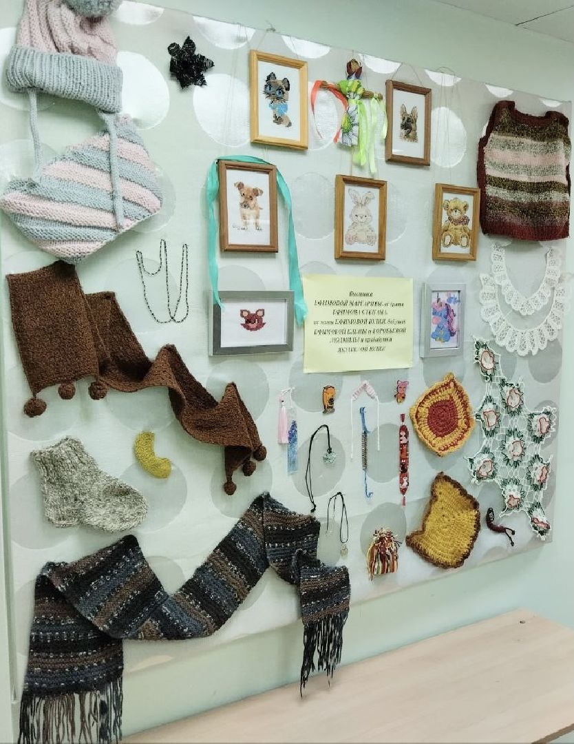 Балашиха, Подмосковье, студия декоративно-прикладного творчества Прялица», Выставка Из поколения в поколение»,фольклорный ансамбль в коромысле, Хор ветеранов Родные напевы,конкурс донбасс. песни с передовой»,