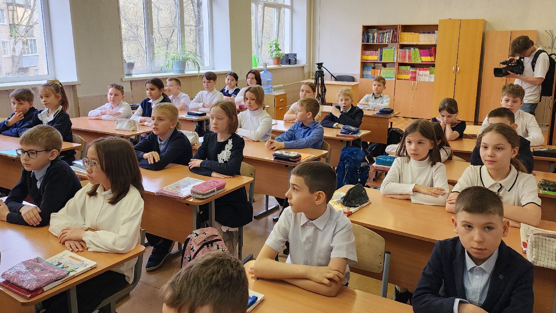парта героя, новая школа, дзержинский,