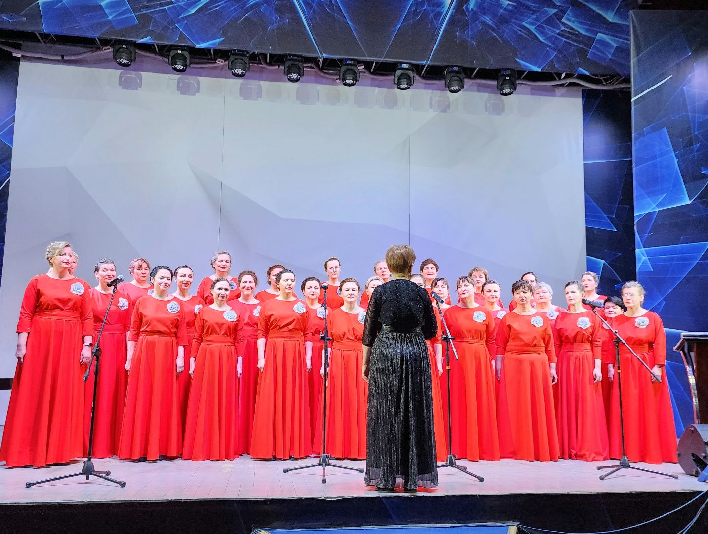 Домодедово, Подмосковье, Хор Апрель, Культура, Отчетный концерт, Хоровое искусство, МКЦ Победа,