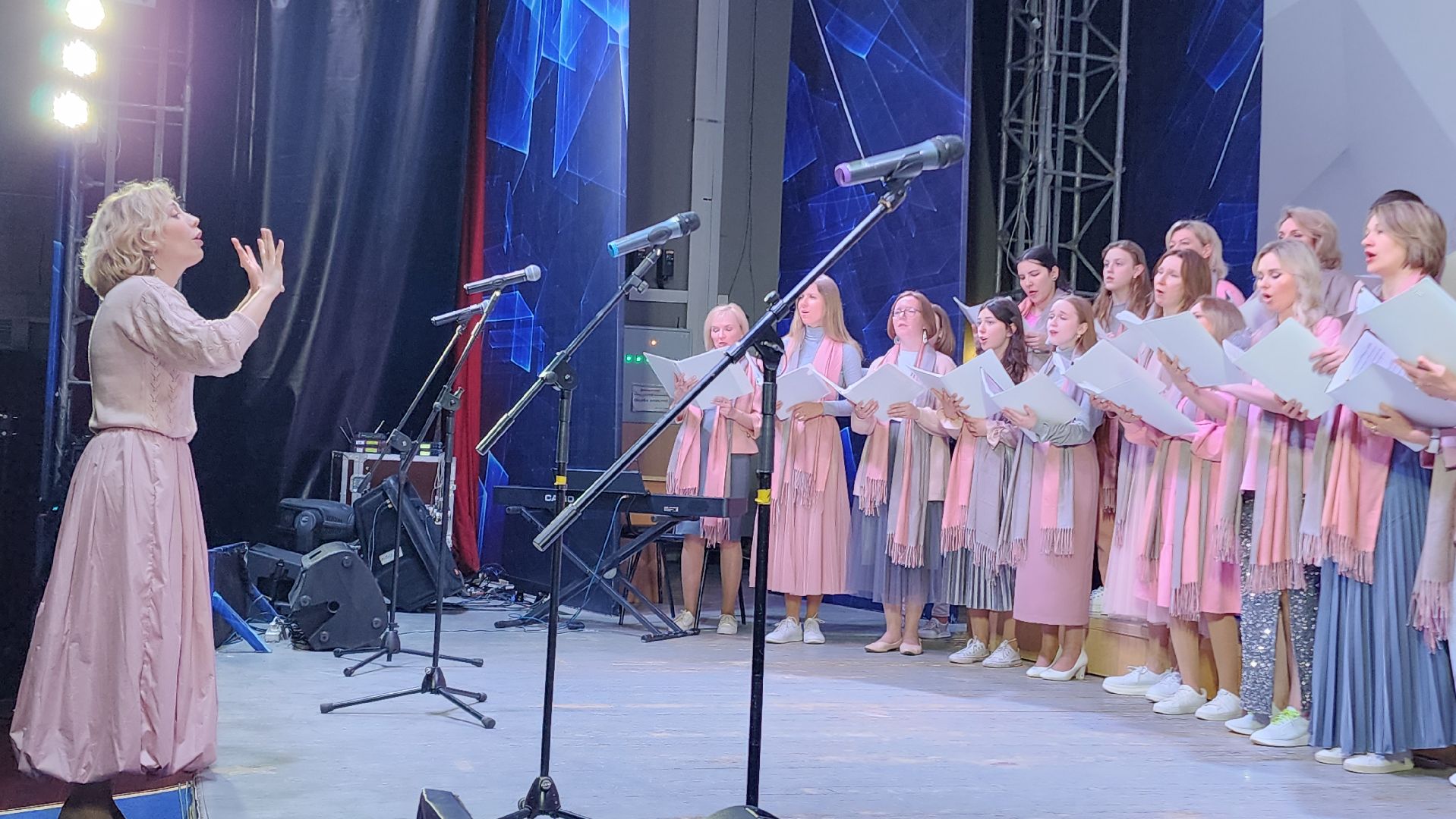 Домодедово, Подмосковье, Хор Апрель, Культура, Отчетный концерт, Хоровое искусство, МКЦ Победа,