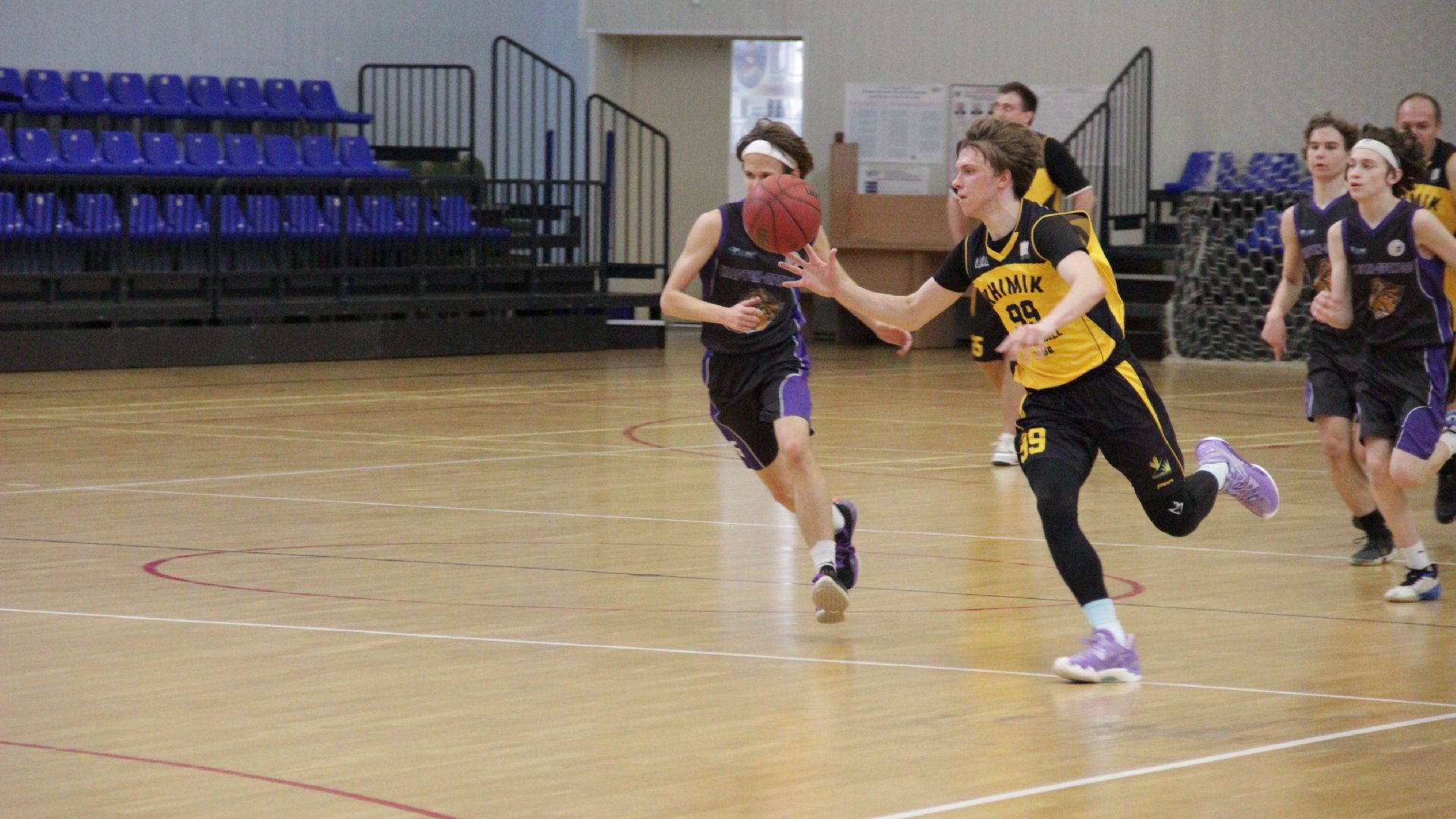 Рошаль, БК Химик, Куровское БК Звезда, СКЦ Рошаль, Большая Шатура, спорт, турнир по баскетболу,