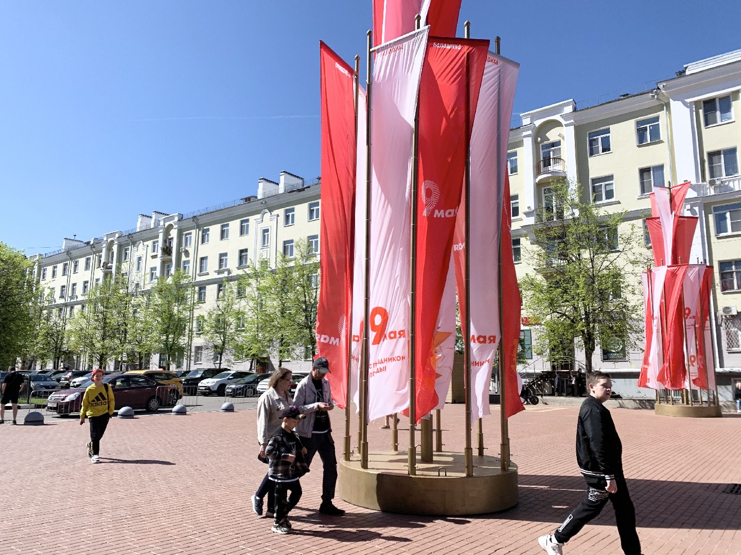 Балашиха, Подмосковье, День Победы, украшение города, Флаги,