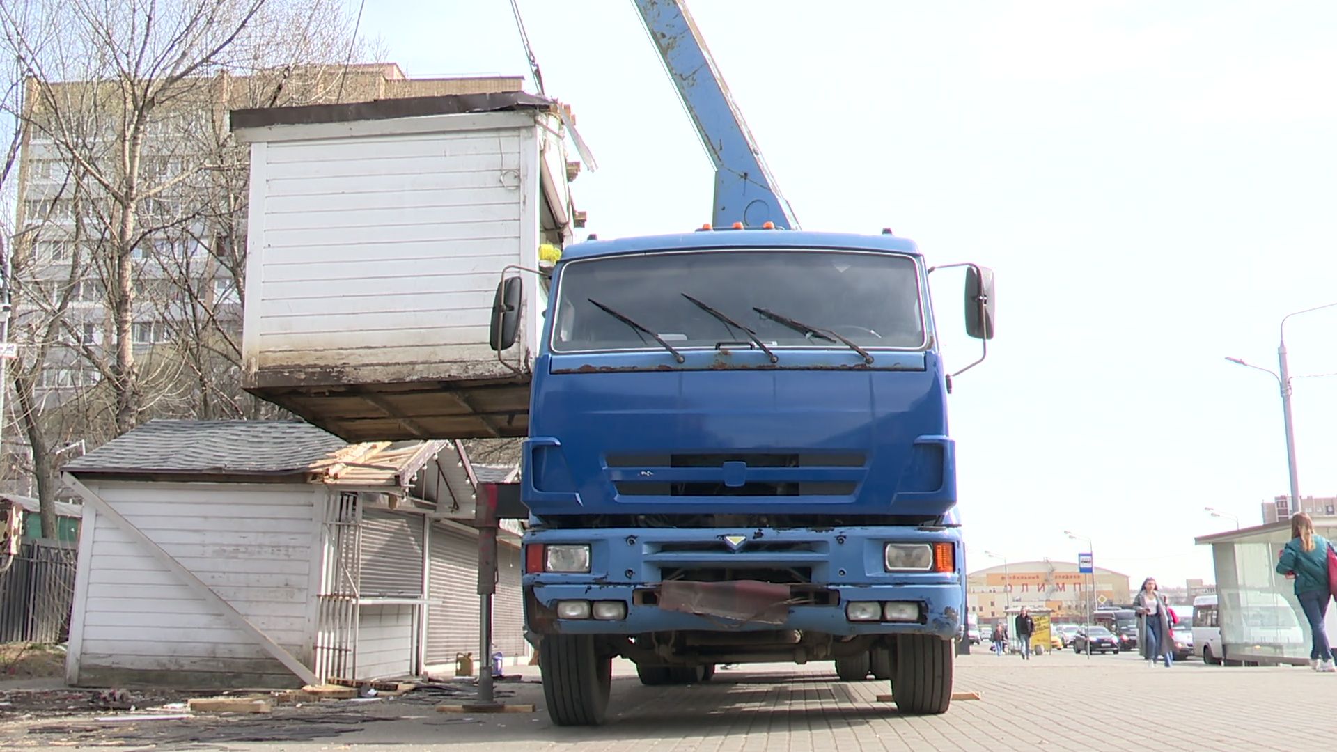 Реутов, метро, палатки, снос палаток, блаоустройство,