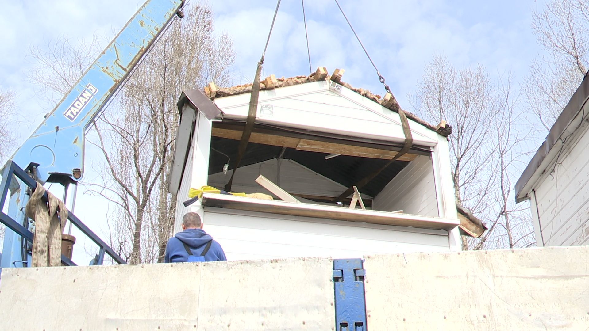 Реутов, метро, палатки, снос палаток, блаоустройство,