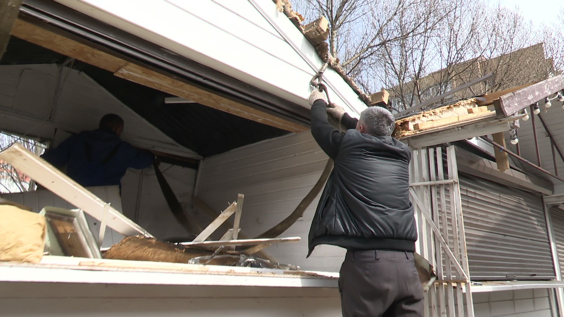 Реутов, метро, палатки, снос палаток, блаоустройство,