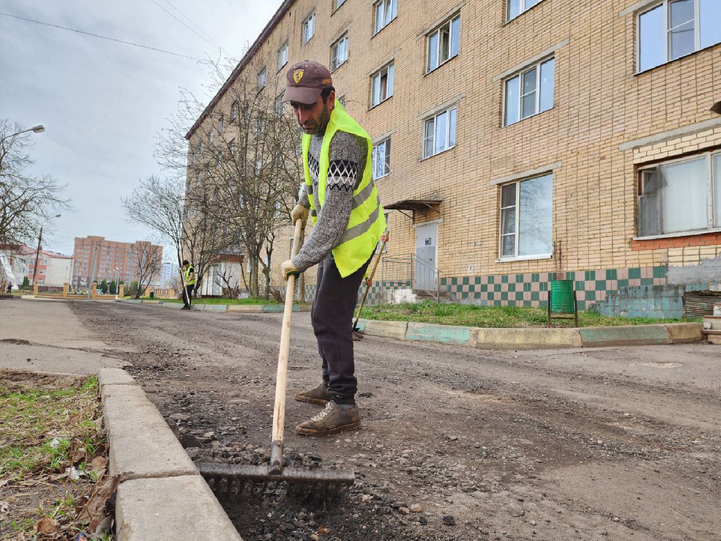 можайск, можайский городской округ, подмосковье, дороги, жители, обращение жителей, ямочный ремонт, ямы, работы,