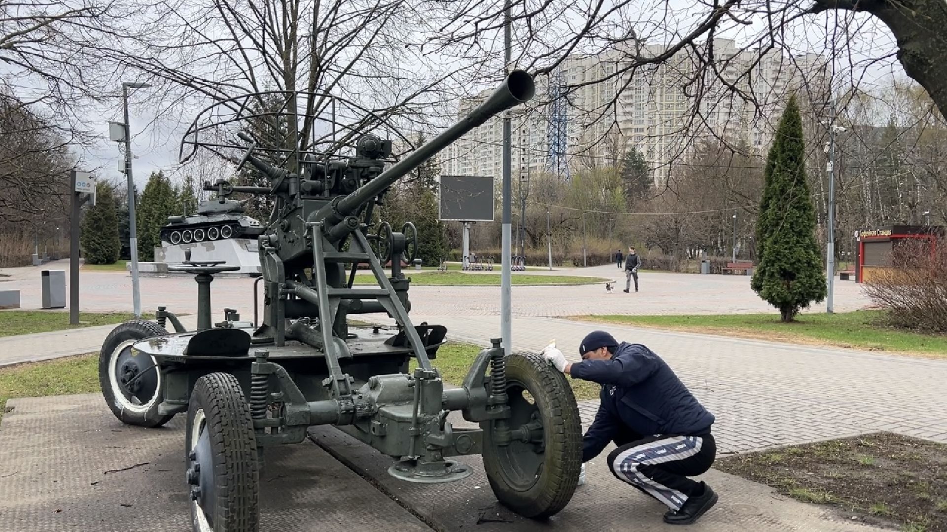 химки, благоустройство, уборка города, уборка памятников,