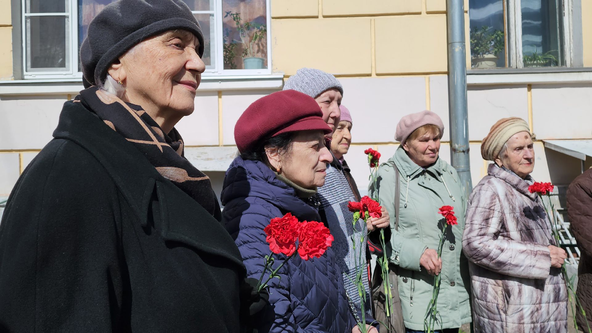 красногорск, день труда, герой социалистического труда, ветеран, мемориальная доска,