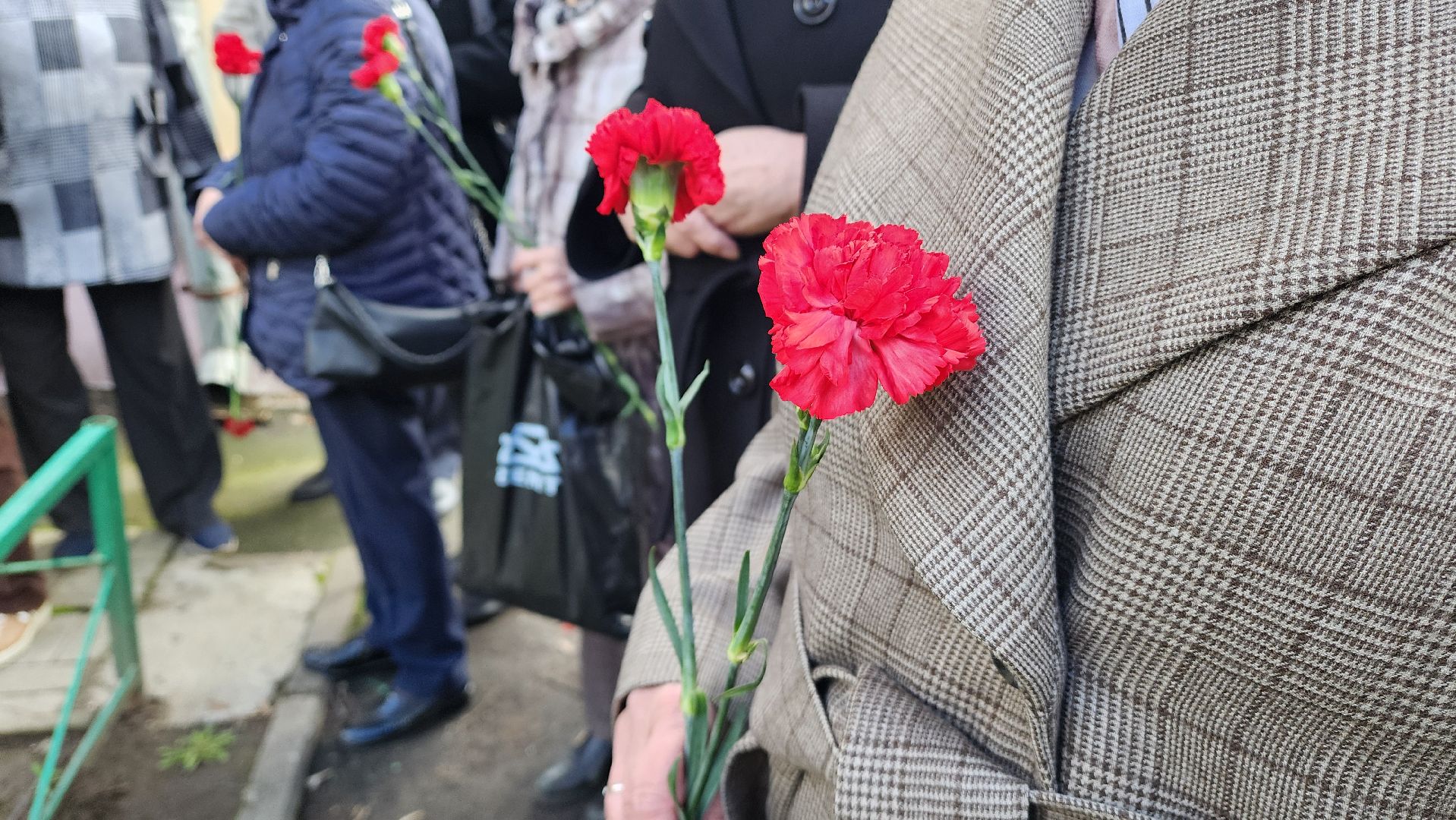 красногорск, день труда, герой социалистического труда, ветеран, мемориальная доска,