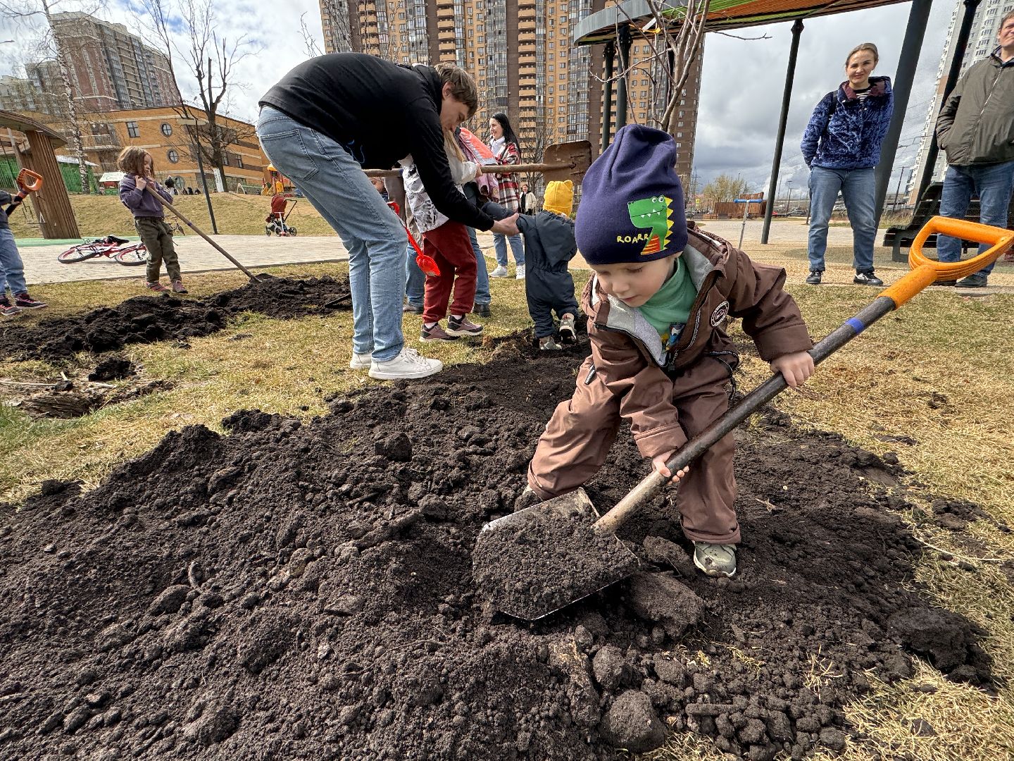 Одинцово, Благоустройство, Фруктовый сад,