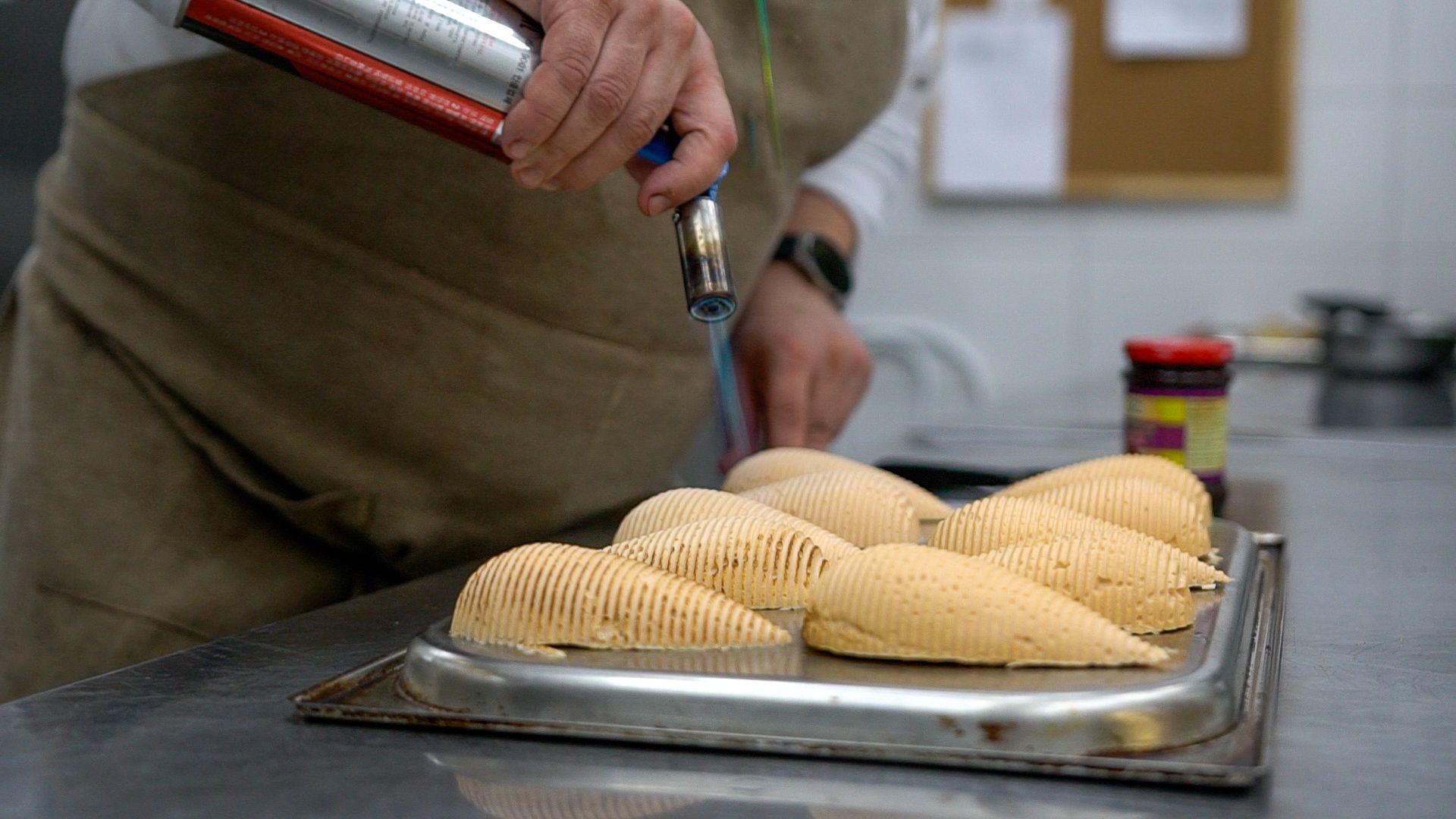 гастро, ужин, гастрономический вечер, Егорьевск, Владимир, Ржев, бабагануш, тартар, лук, сыр, креветки, лосось, чрная смородина, говядина, ягненок, десерт, мильфей, малина, еда,