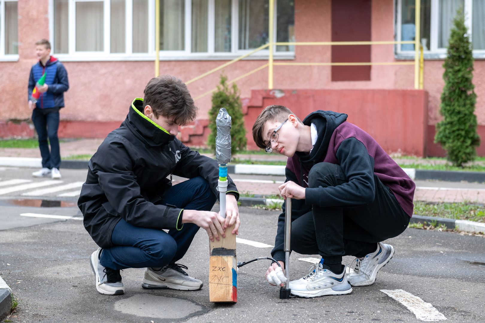 лыткарино, образование, физика, ракеты, день космонавтики,