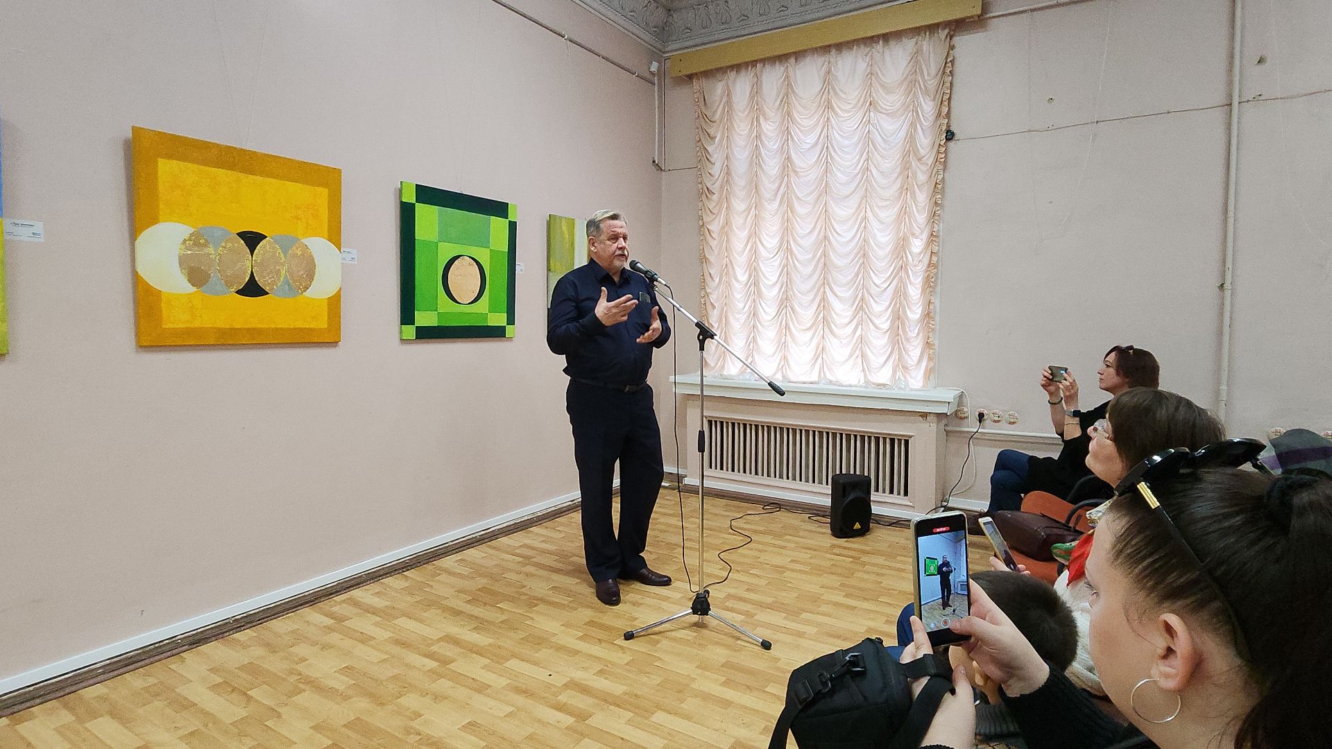 электросталь, культура, культура подмосковья, художник, художественная выставка, вернисаж, экспозиция, художники подмосковья, мой город,