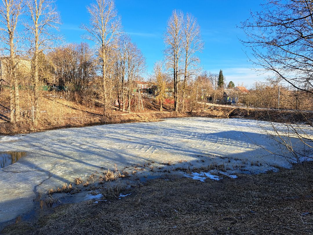 Круги на льду, Снежная крепость, Руза