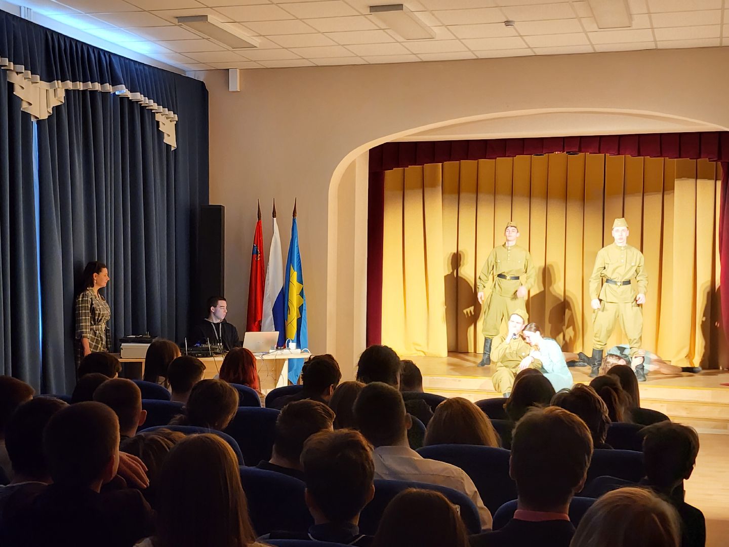 вов, студенческий театр, спектакль,