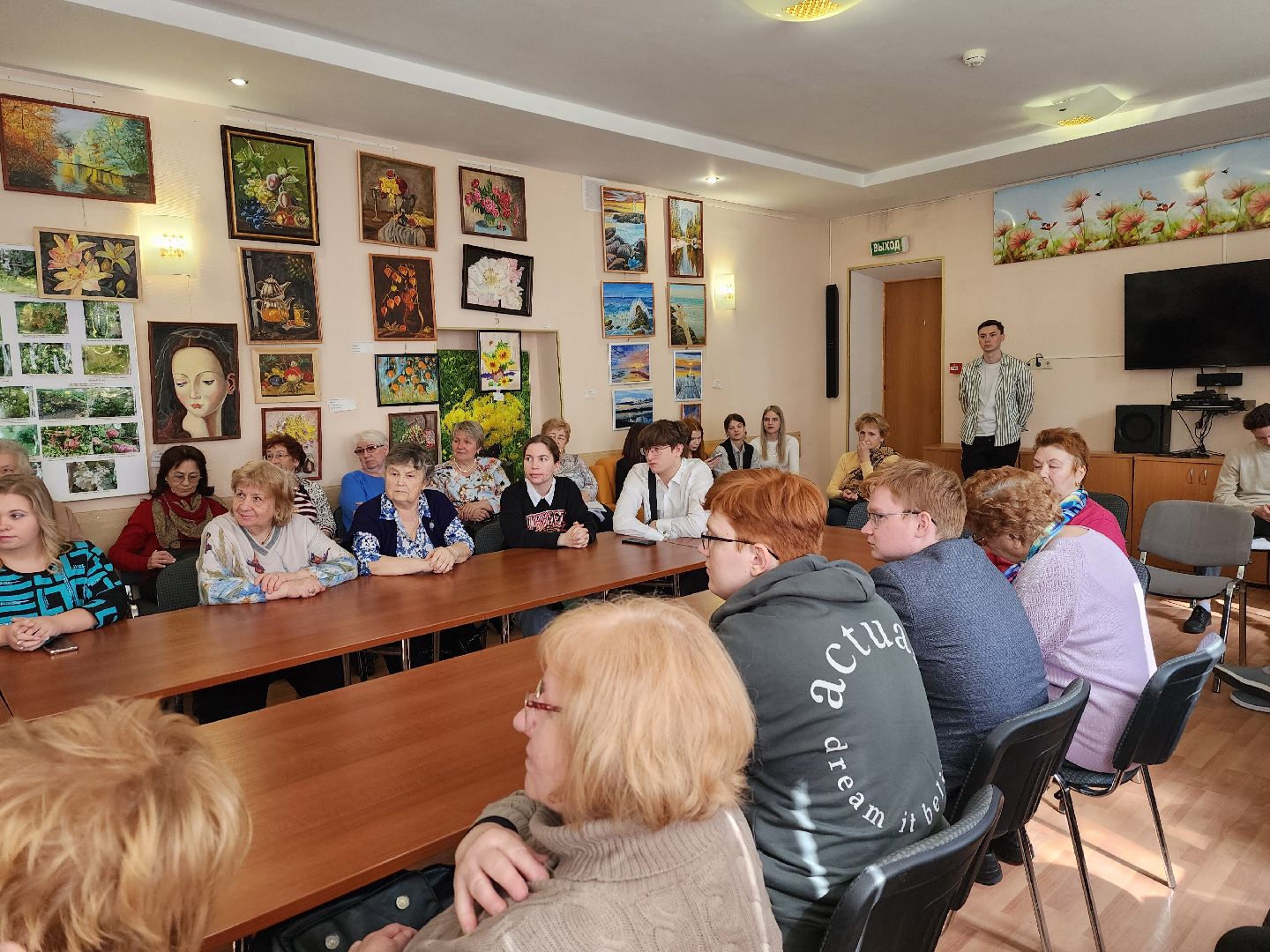 ирина роднина, Дубна, совет ветеранов, Студенты, Пенсионеры, Встреча с депутатом,