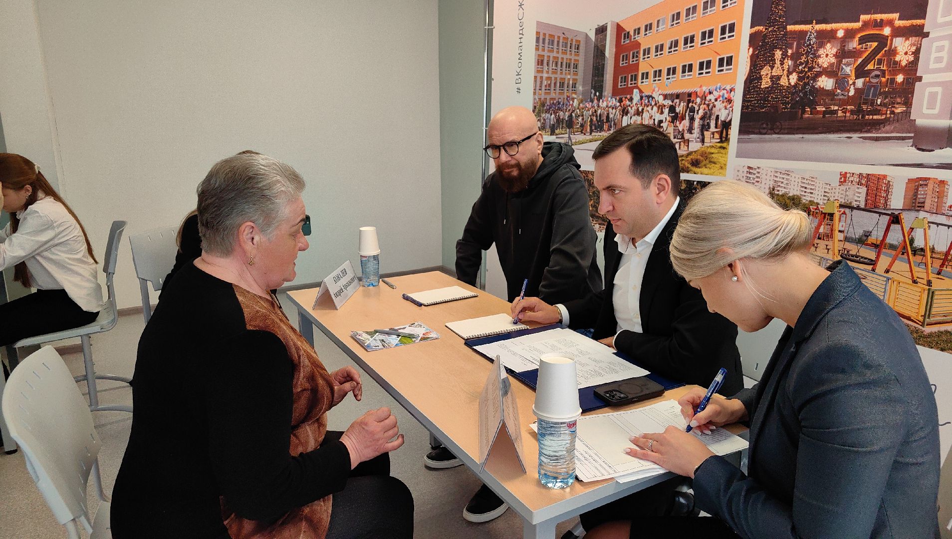 выездная администрация, дорога, улица, жители,