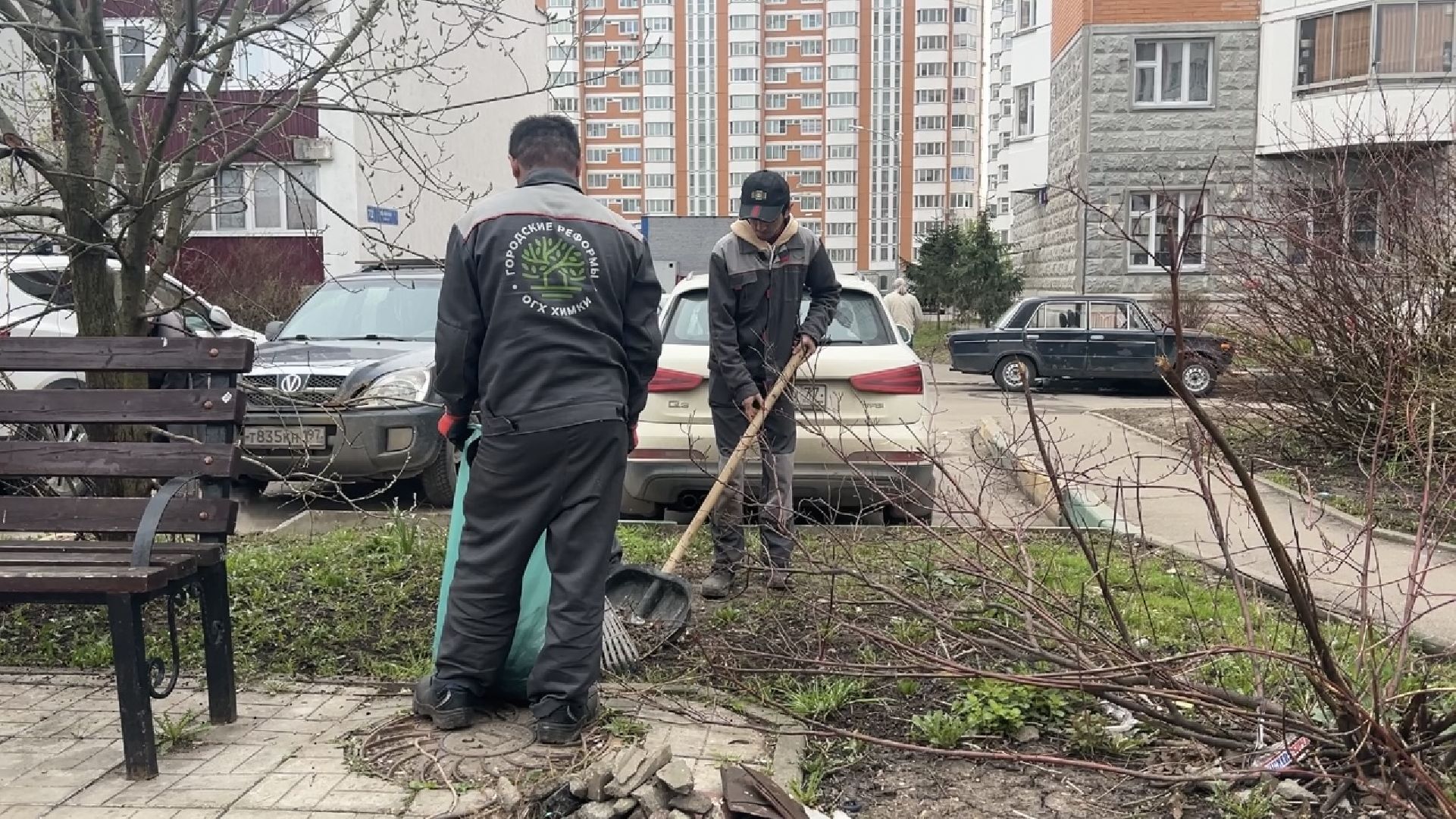 химки, благоустройство, месяц чистоты и благоустройства, уборка дворов, уборка города,