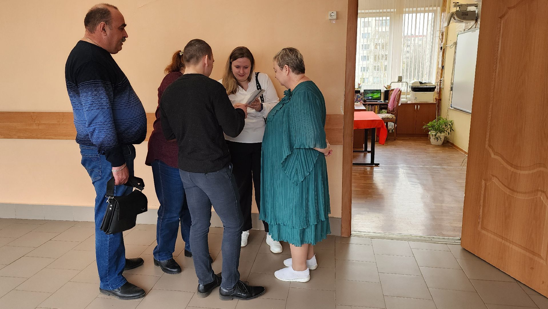 красногорск, парта героя, лицей 4,