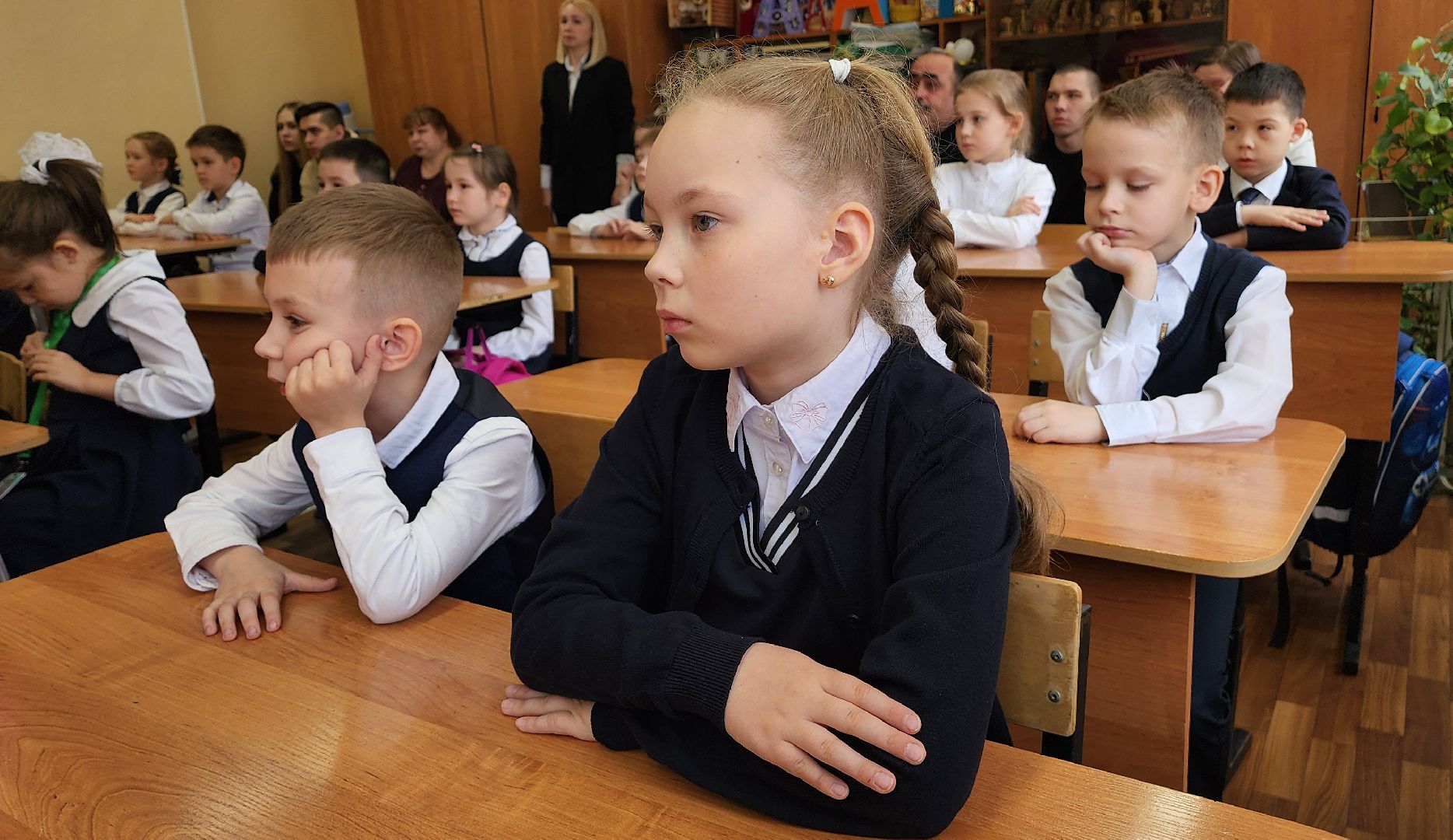 красногорск, парта героя, лицей 4,