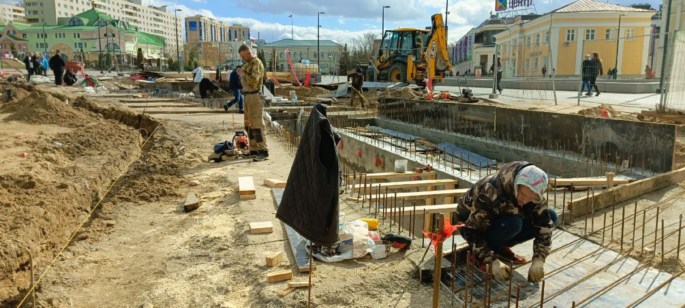 Дмитров, Советская площадь, Минблаго,