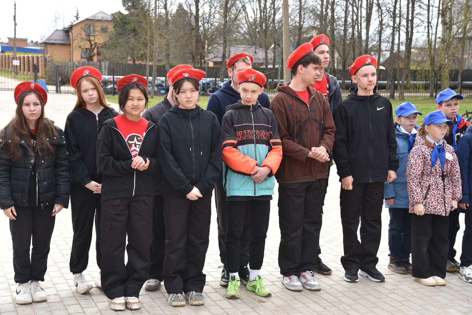 лотошино, лотошинская школа 1, зарница, военная игра,