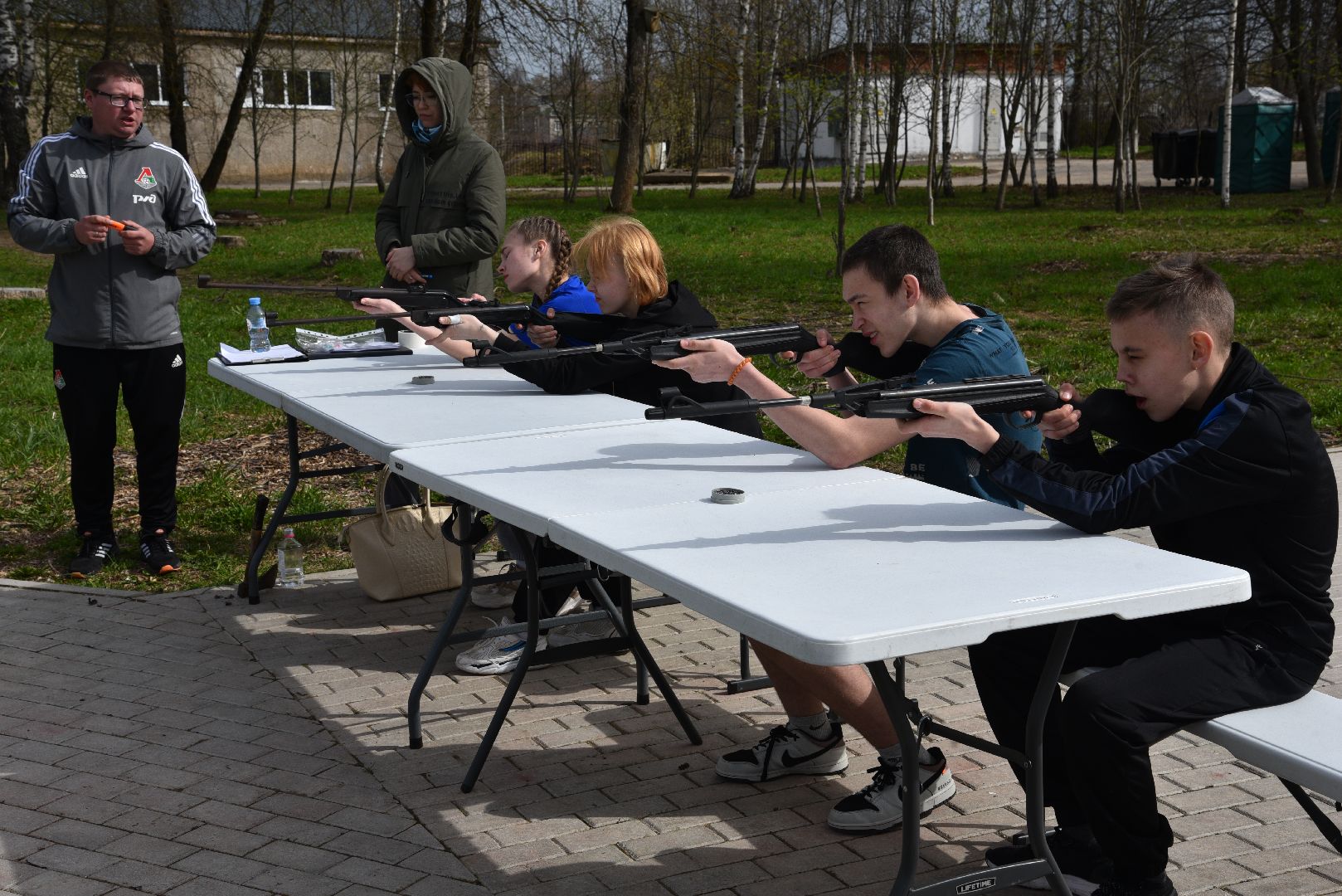 лотошино, лотошинская школа 1, зарница, военная игра,