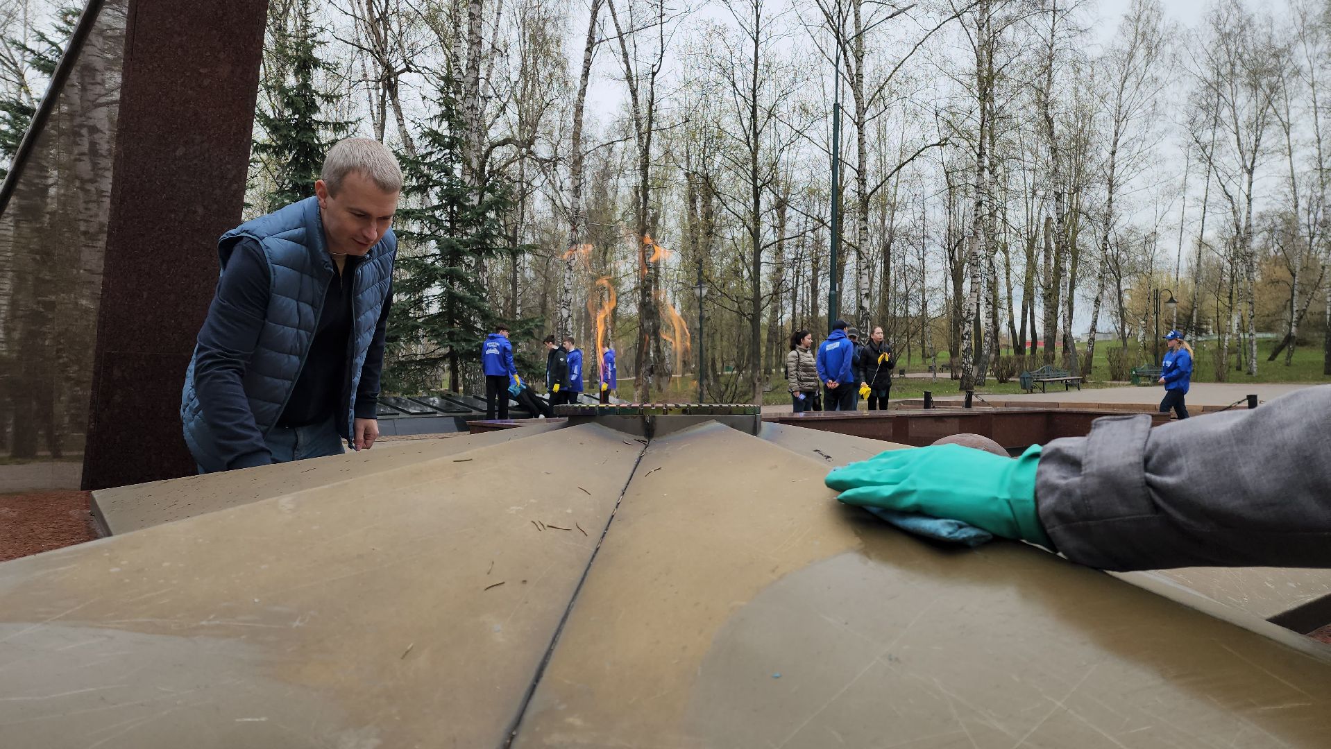 историческая память, месяц чистоты и порядка, волонтеры, дзержинский,