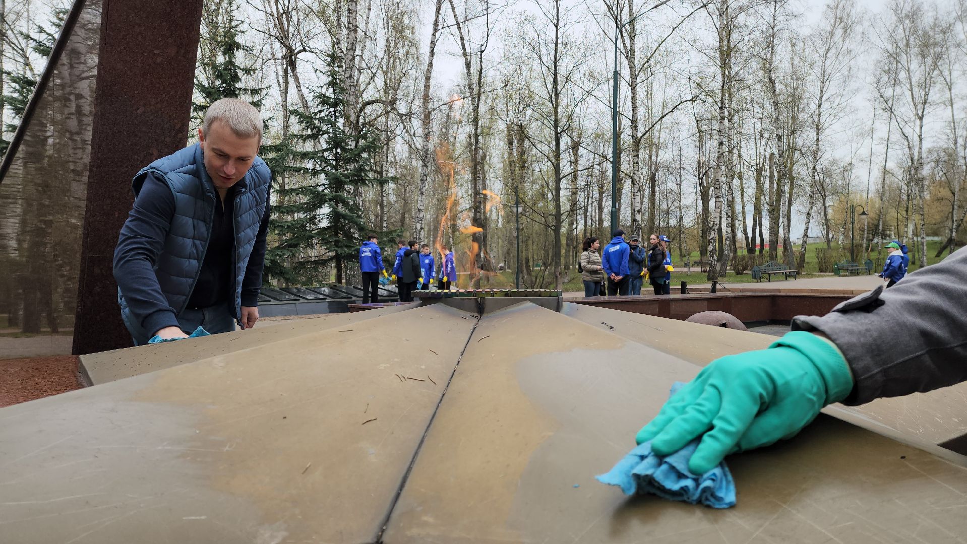 историческая память, месяц чистоты и порядка, волонтеры, дзержинский,